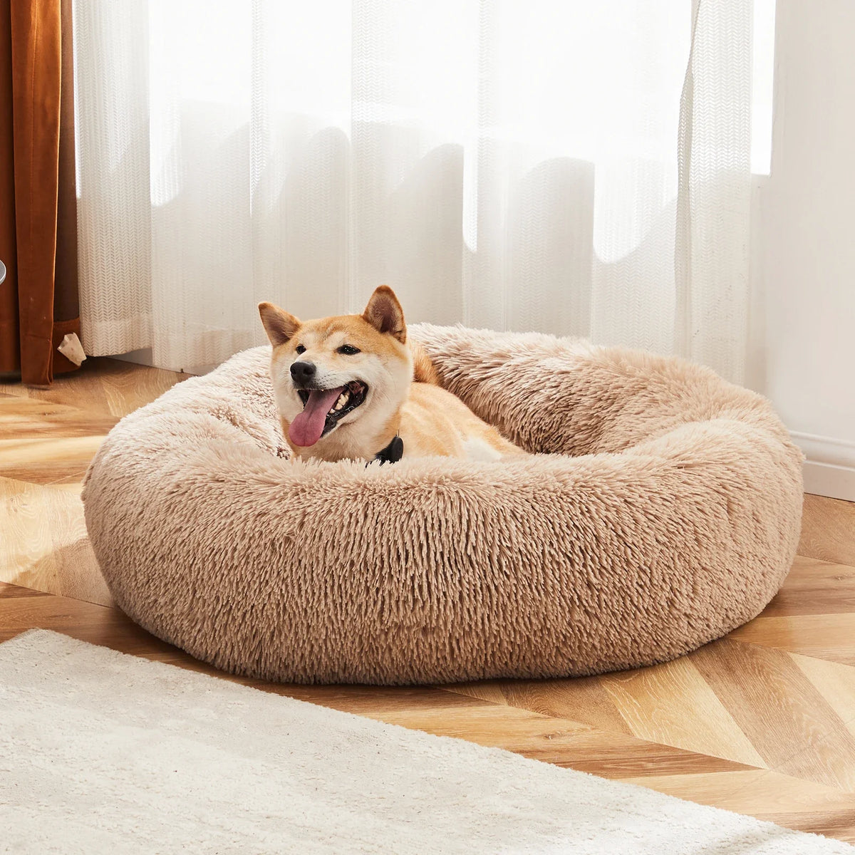 Cloud Donut Dog Bed – Plush Faux Fur, Washable & Non-Slip (Medium to Large Dogs)